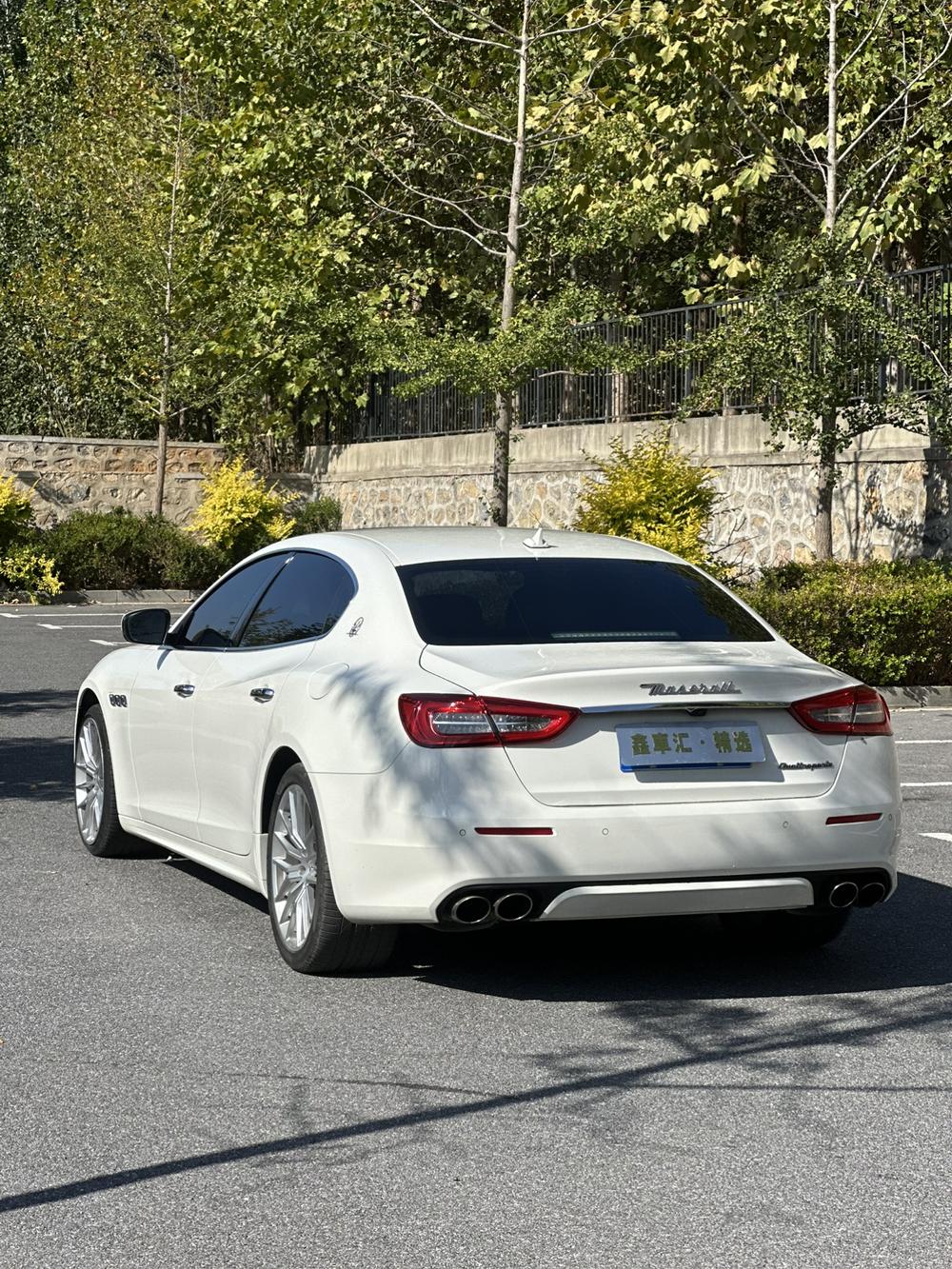 Maserati Quattroporte