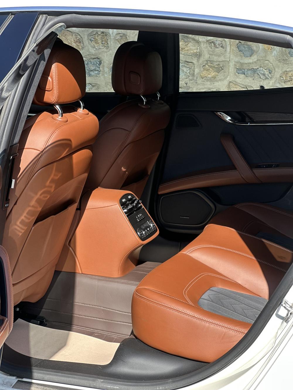 Maserati Quattroporte