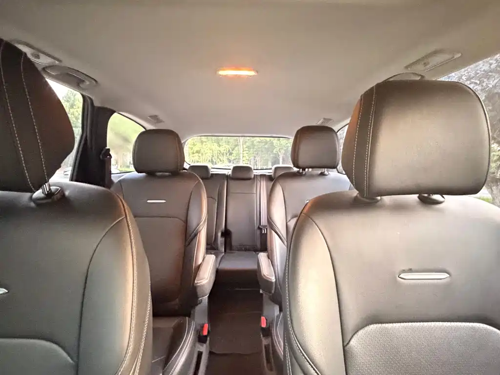 MAXUS Euniq 5