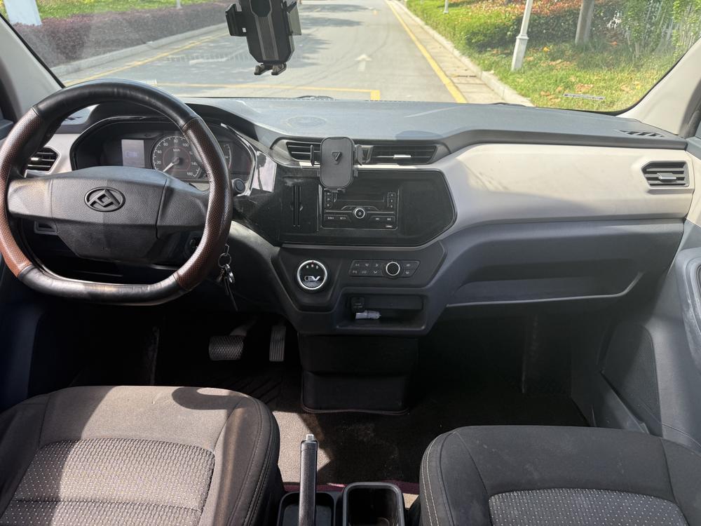 Maxus Maxus EV30
