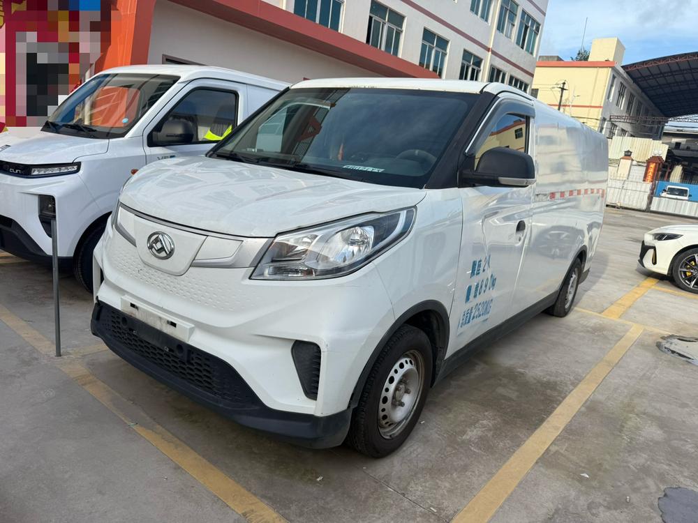 Maxus Maxus EV30
