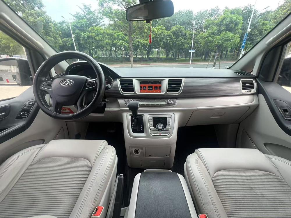 Maxus Maxus G10
