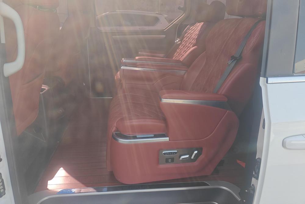 Maxus Maxus G10