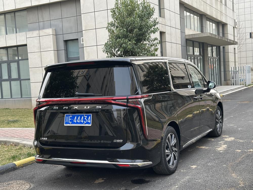 Maxus Maxus G90