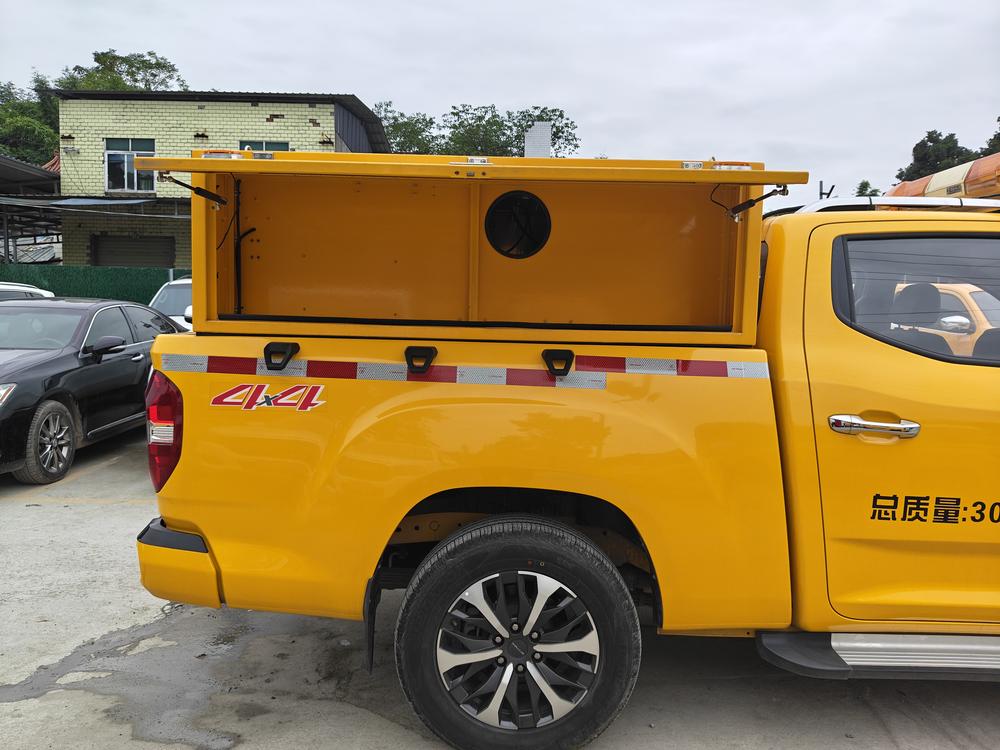Maxus Maxus T70