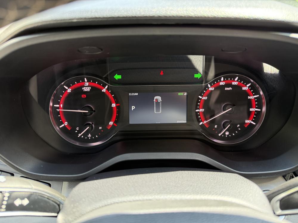 Maxus New V70