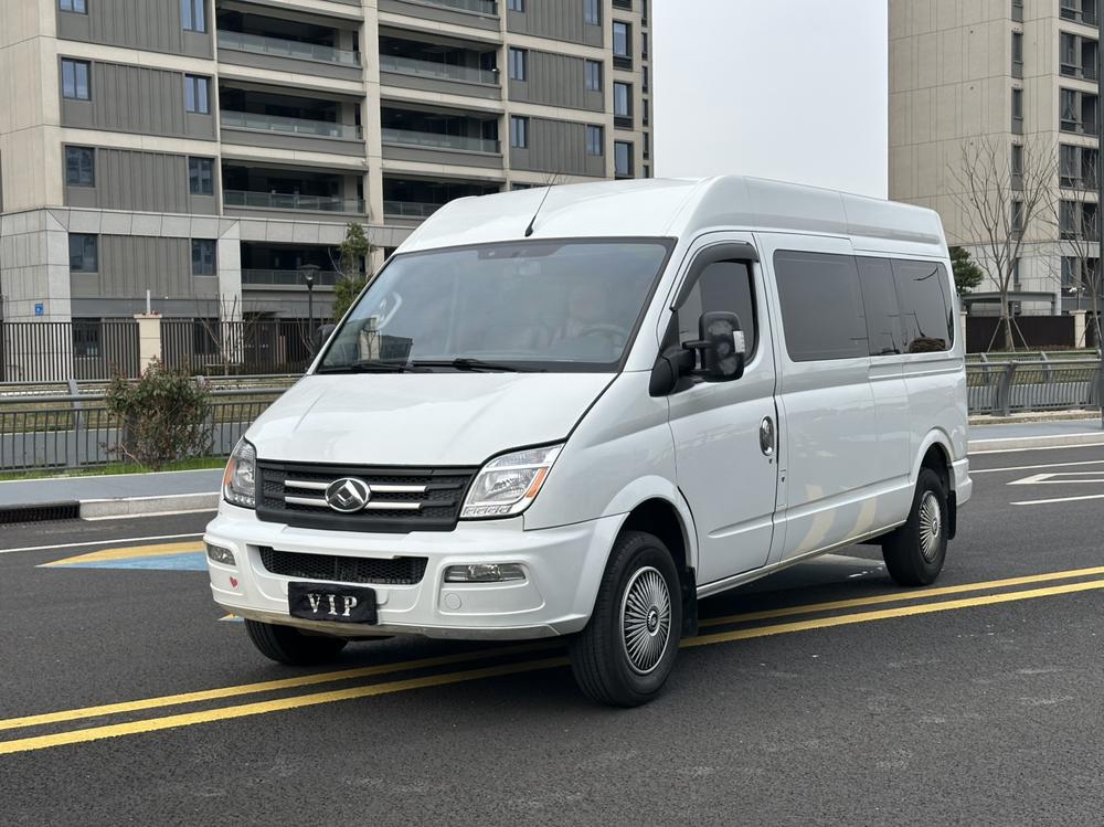 Maxus New V80