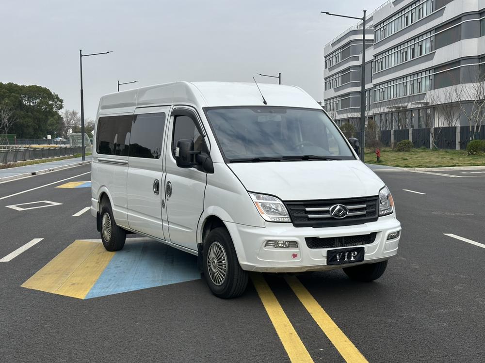 Maxus New V80