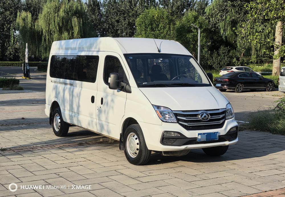 Maxus New V80
