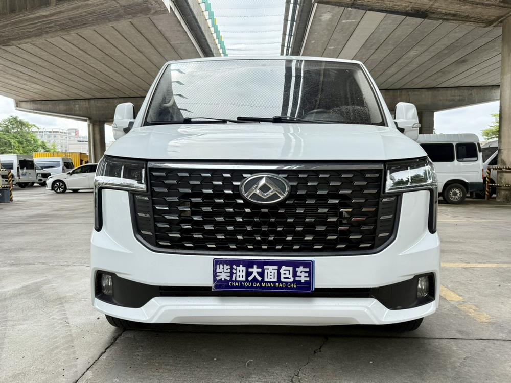 Maxus New V80