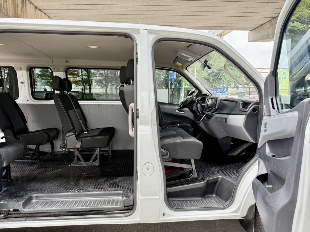 Maxus New V80