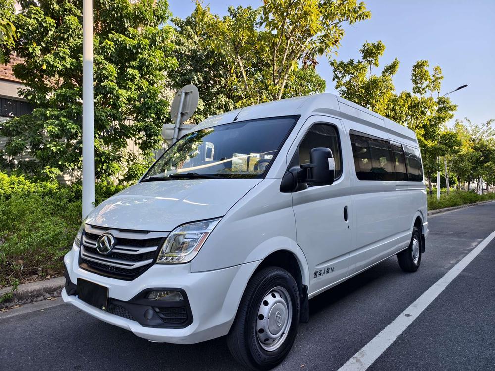 Maxus New V80