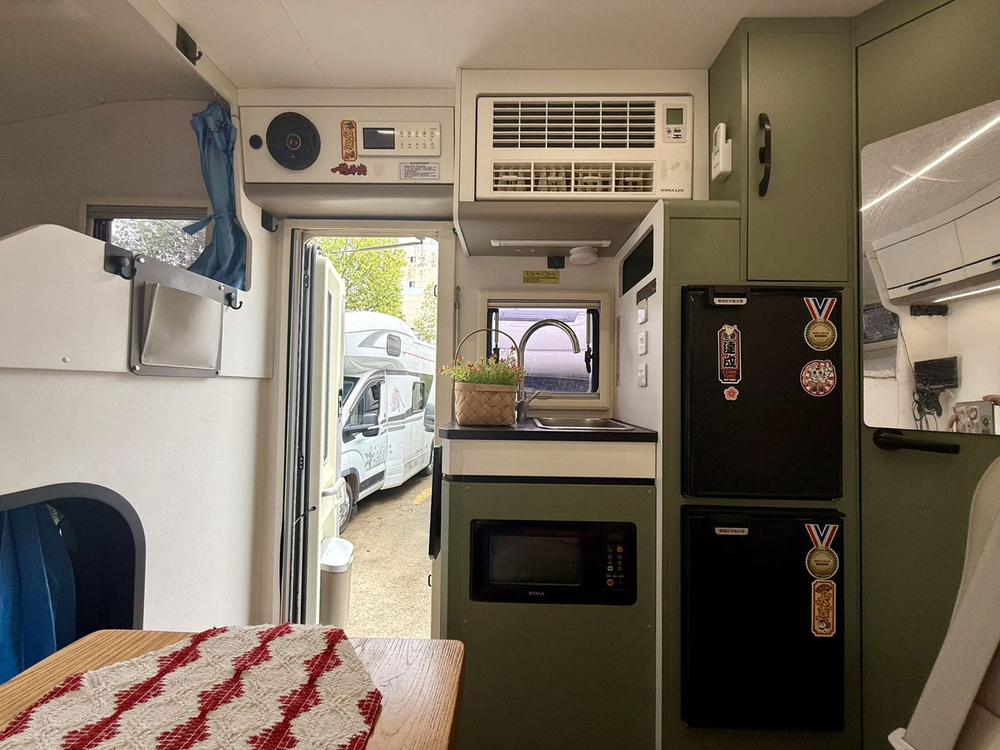 Maxus 大通T90房车