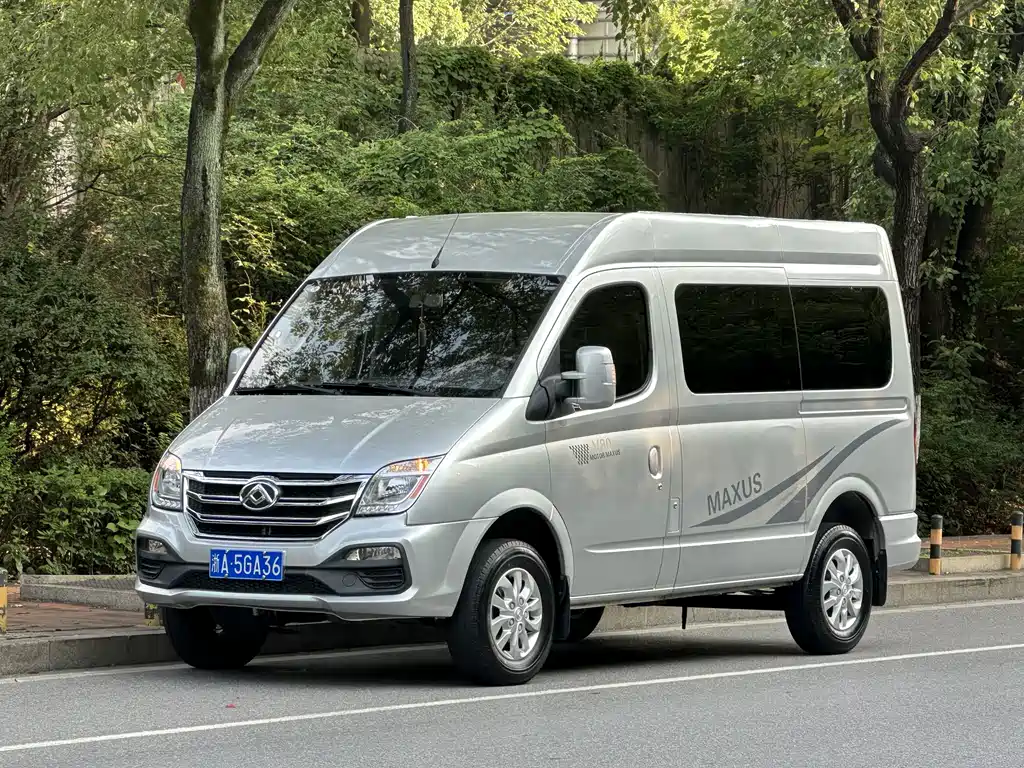 MAXUS V80