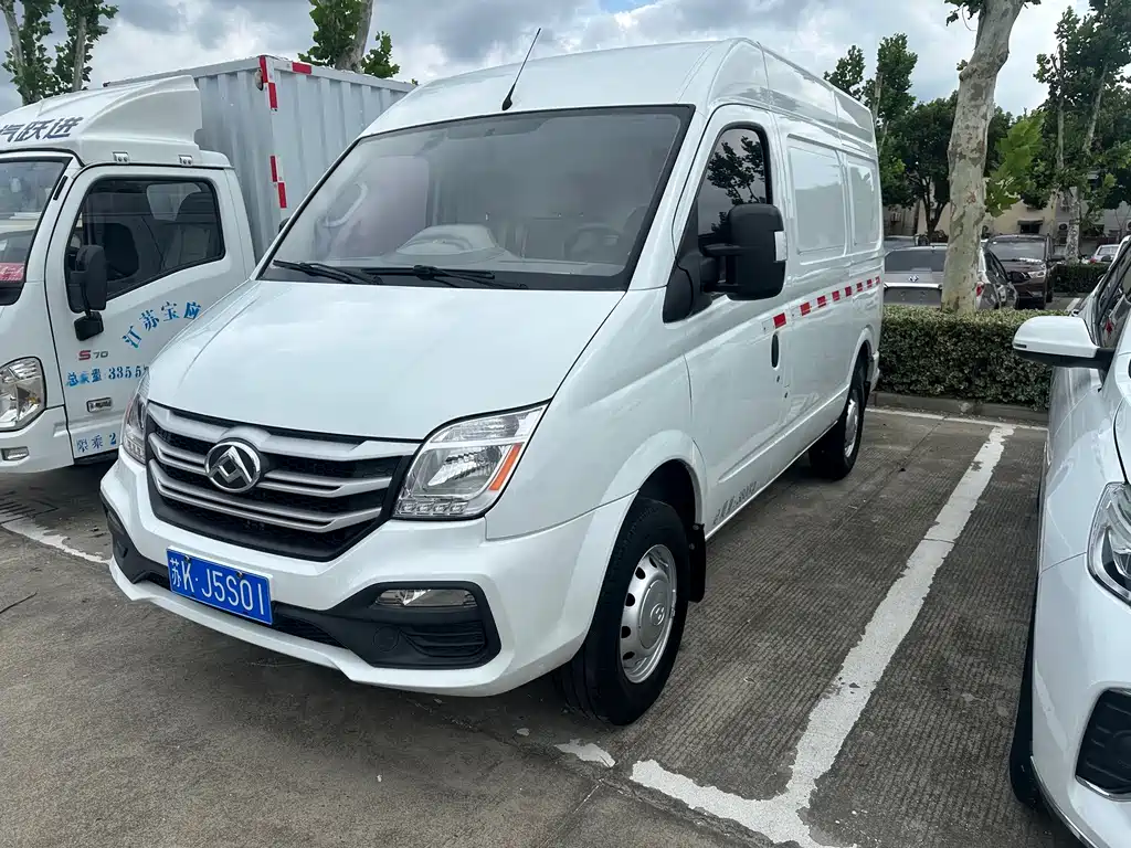 MAXUS V80