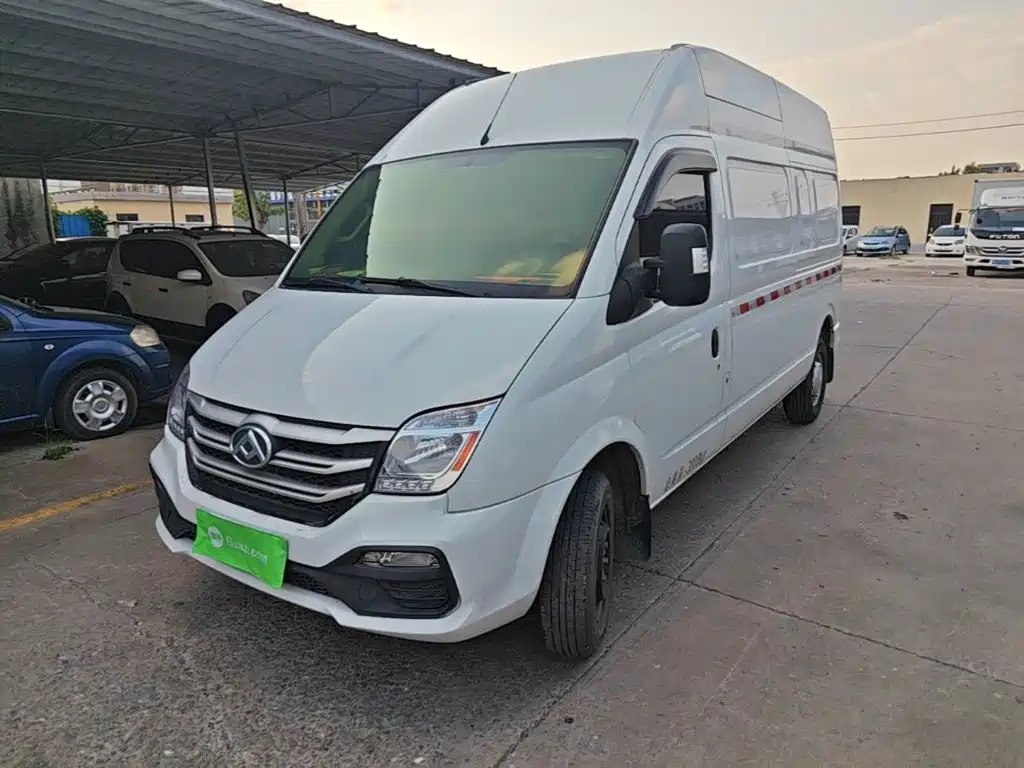 MAXUS V80