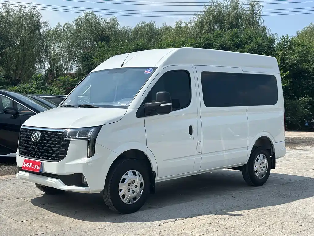 MAXUS V80