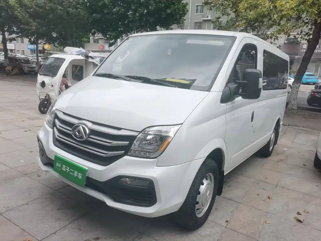 MAXUS V80