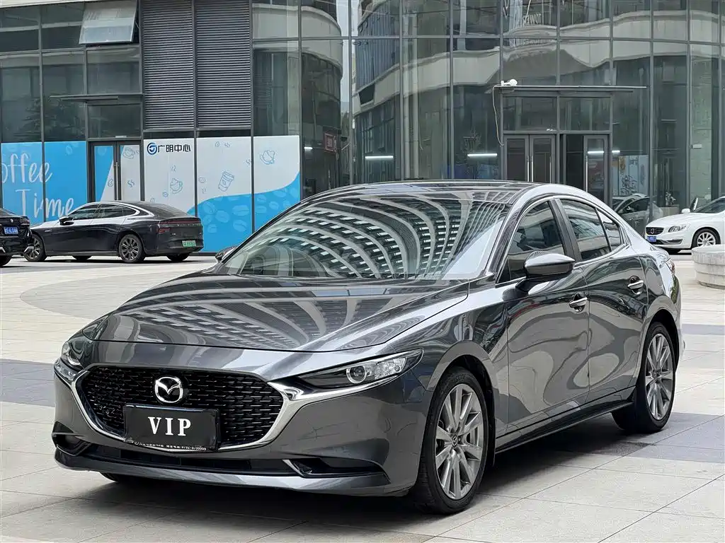 Mazda 3 Axela