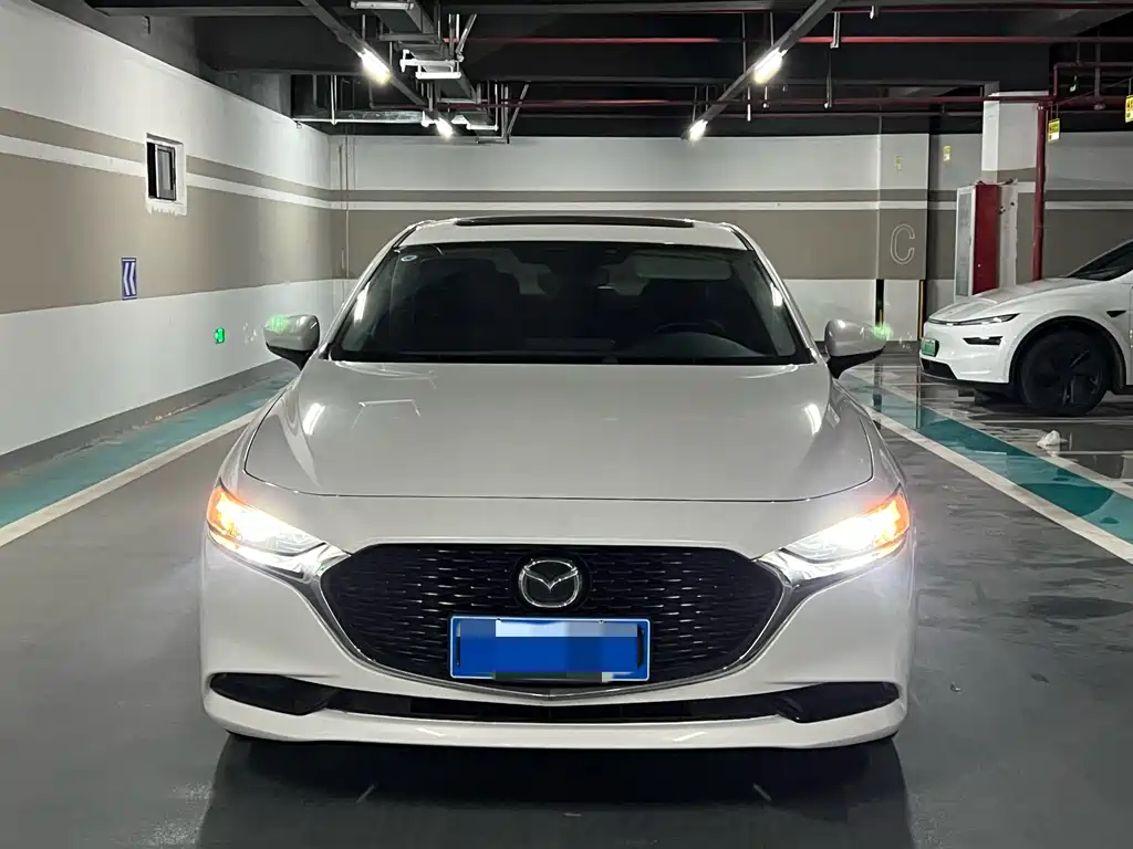 Mazda 3 Axela
