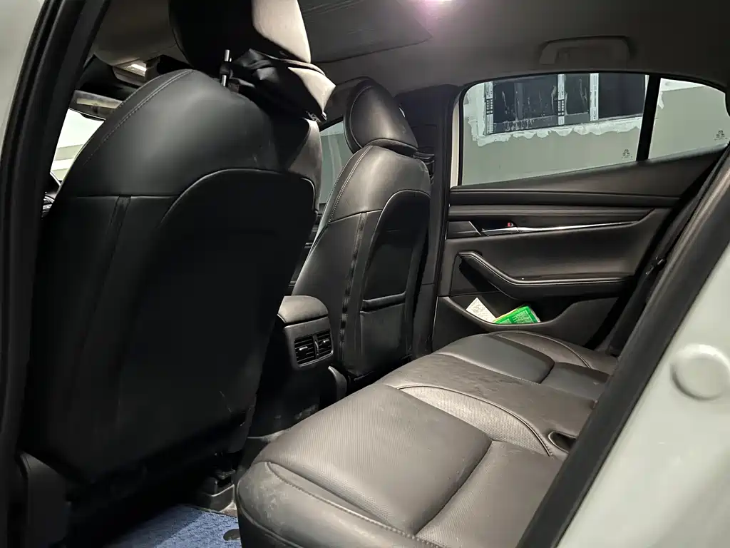 Mazda 3 Axela