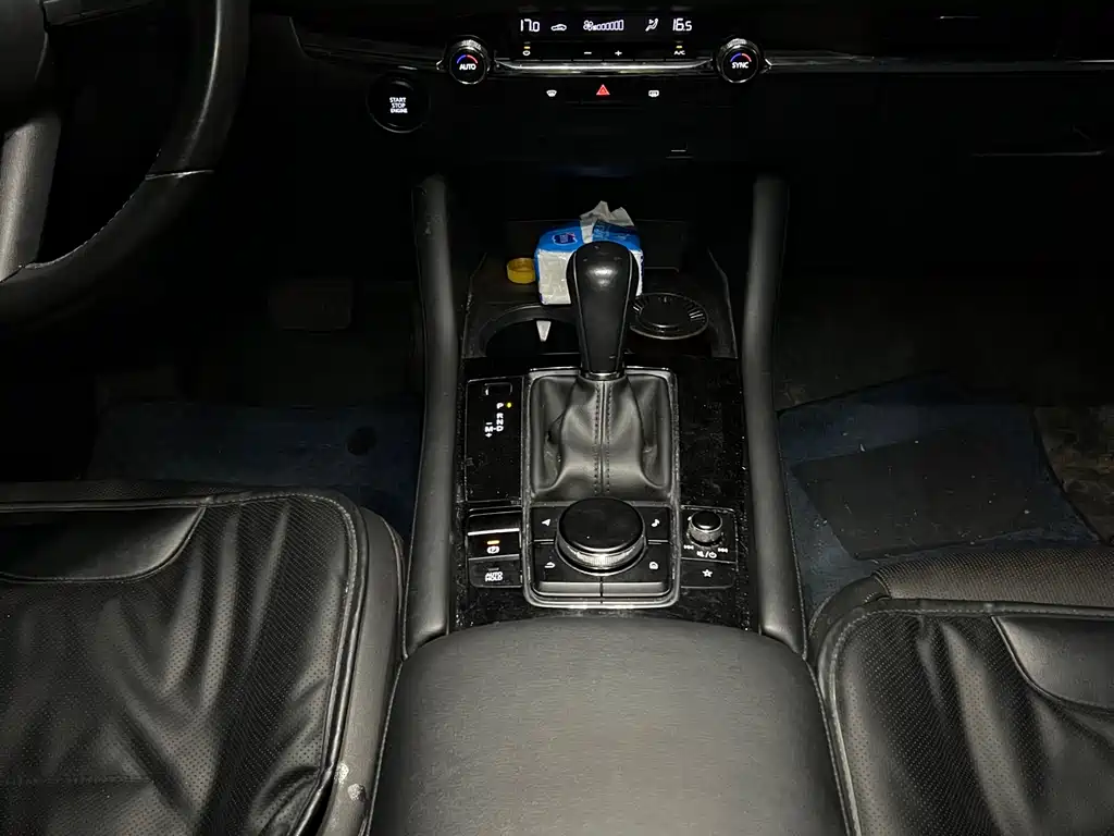 Mazda 3 Axela