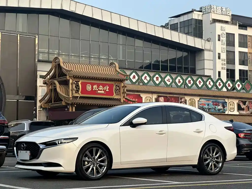 Mazda 3 Axela