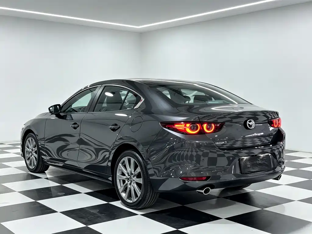 Mazda 3 Axela