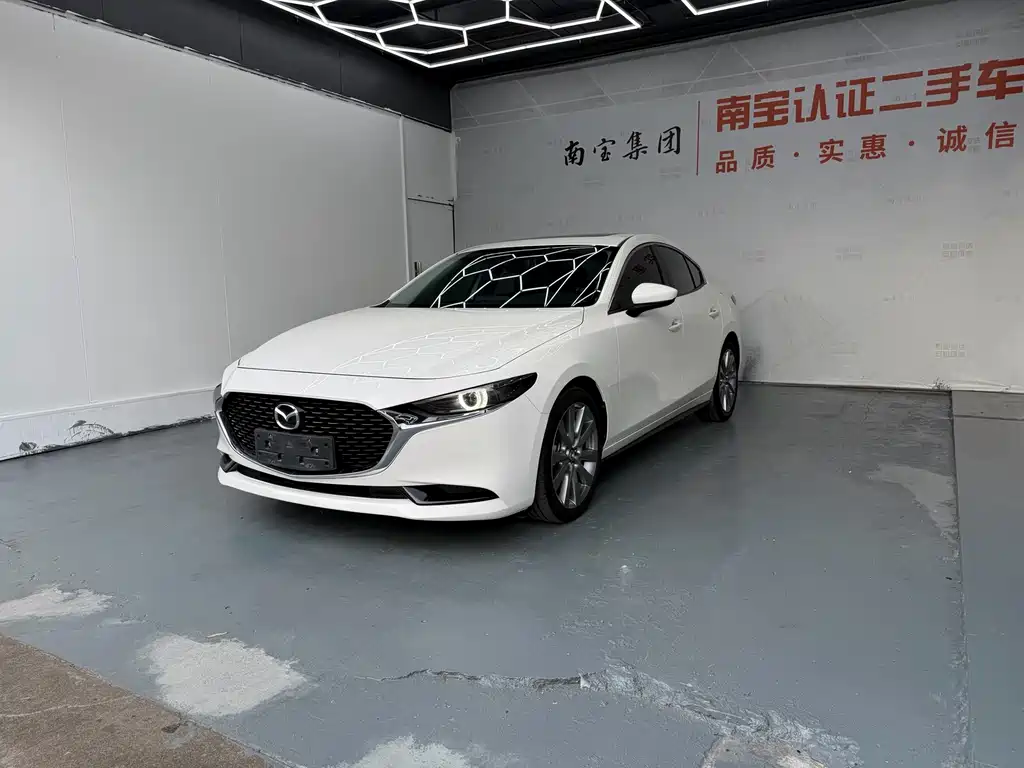 Mazda 3 Axela