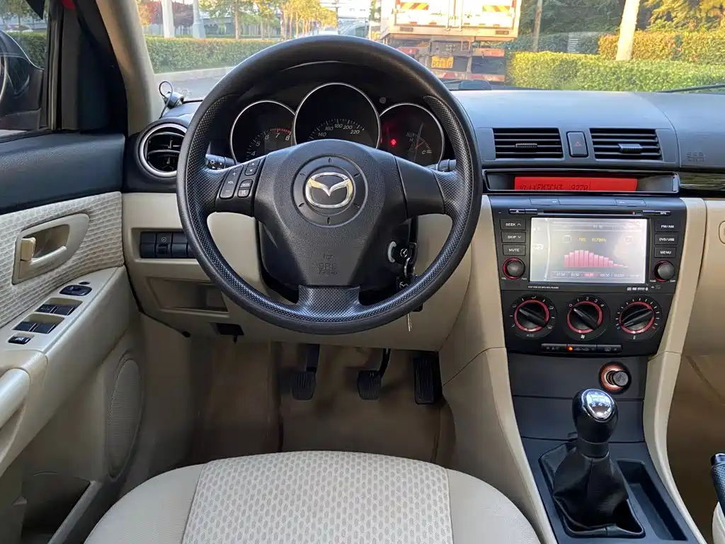 Mazda 3