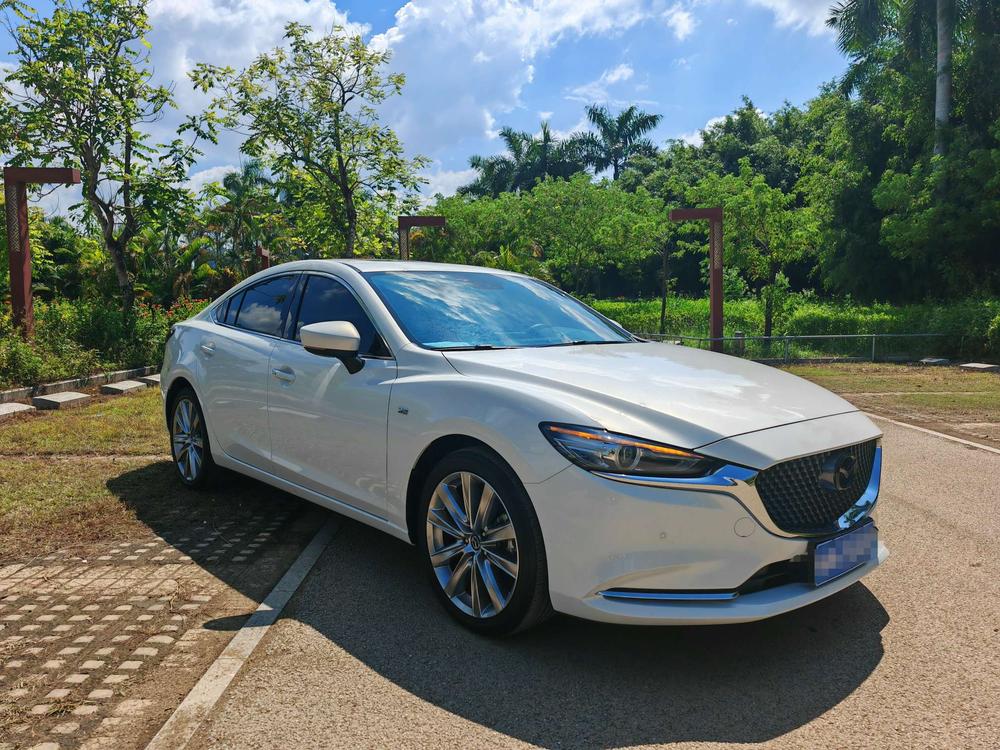 Mazda Atenza