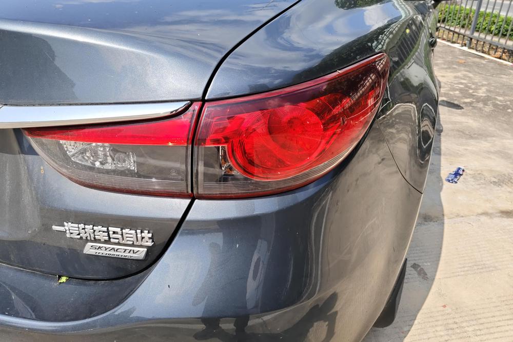 Mazda Atenza
