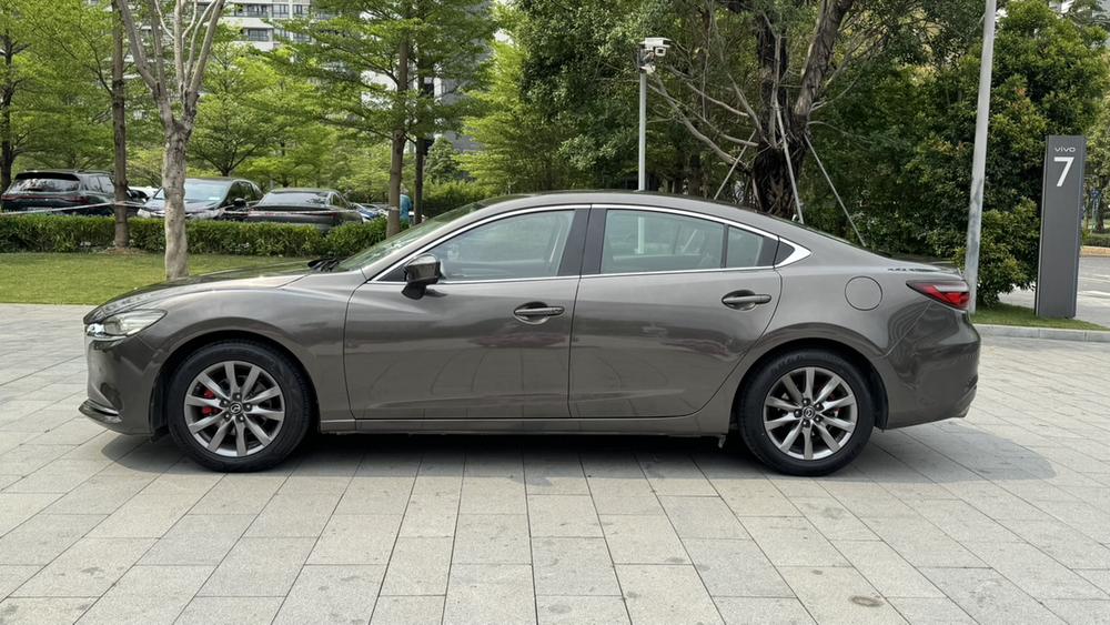 Mazda Atenza