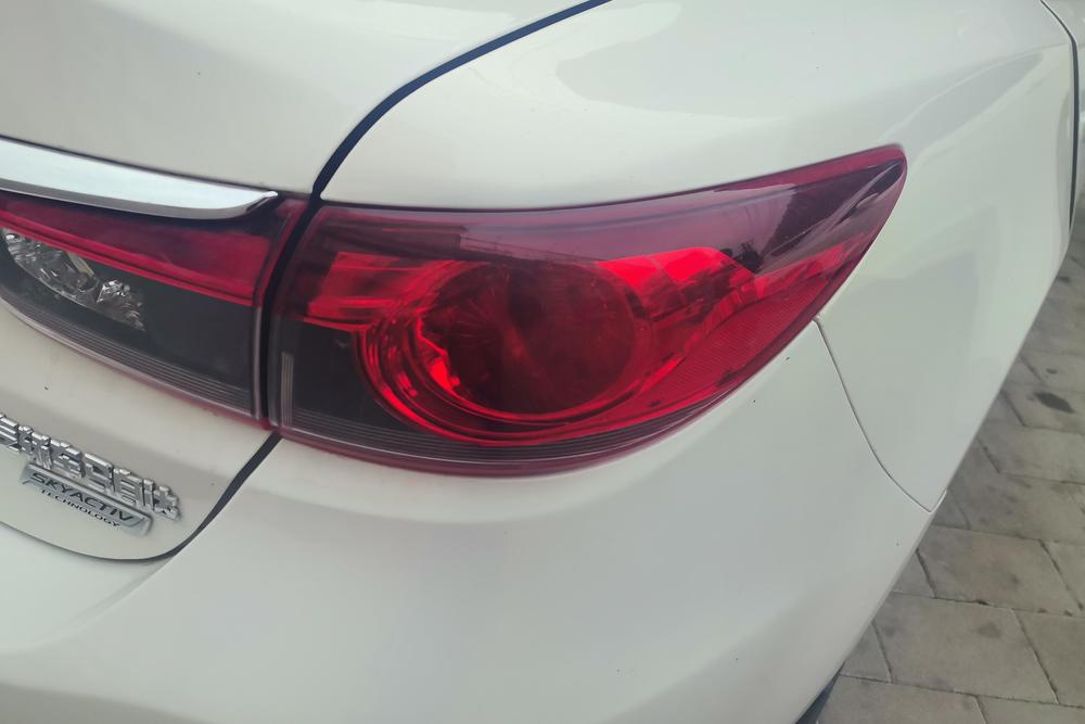 Mazda Atenza