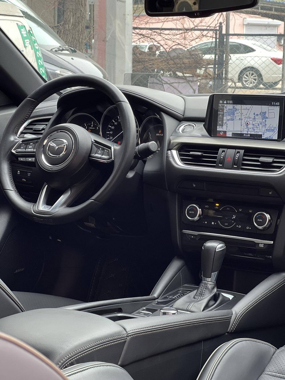 Mazda Atenza