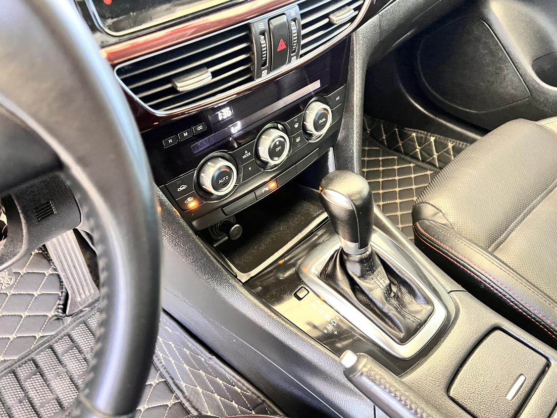 Mazda Atenza