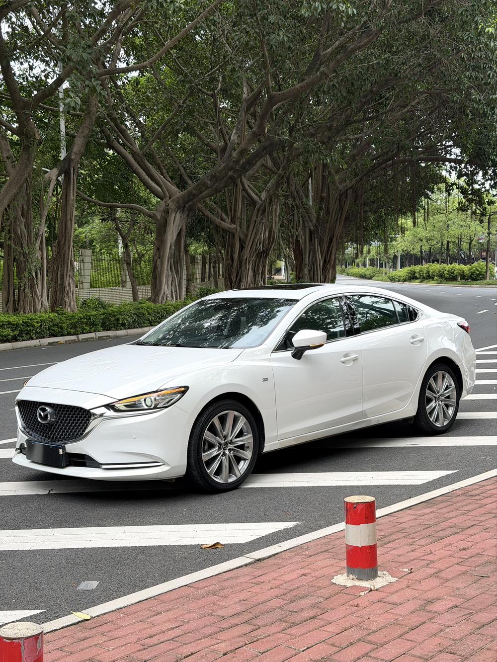 Mazda Atenza