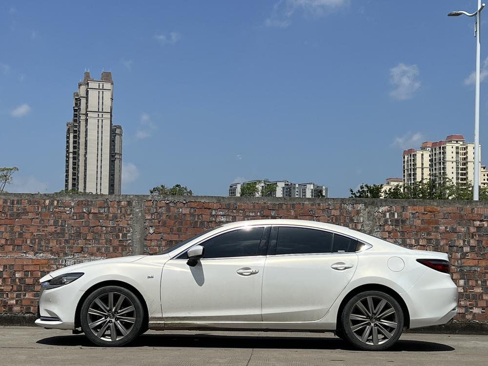 Mazda Atenza