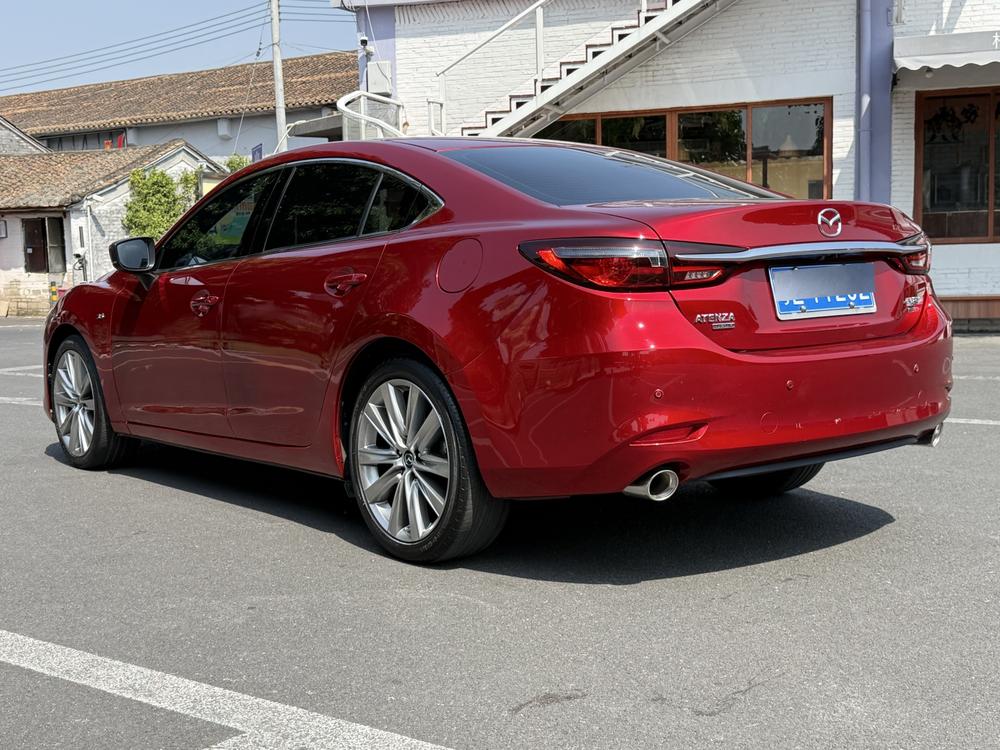 Mazda Atenza