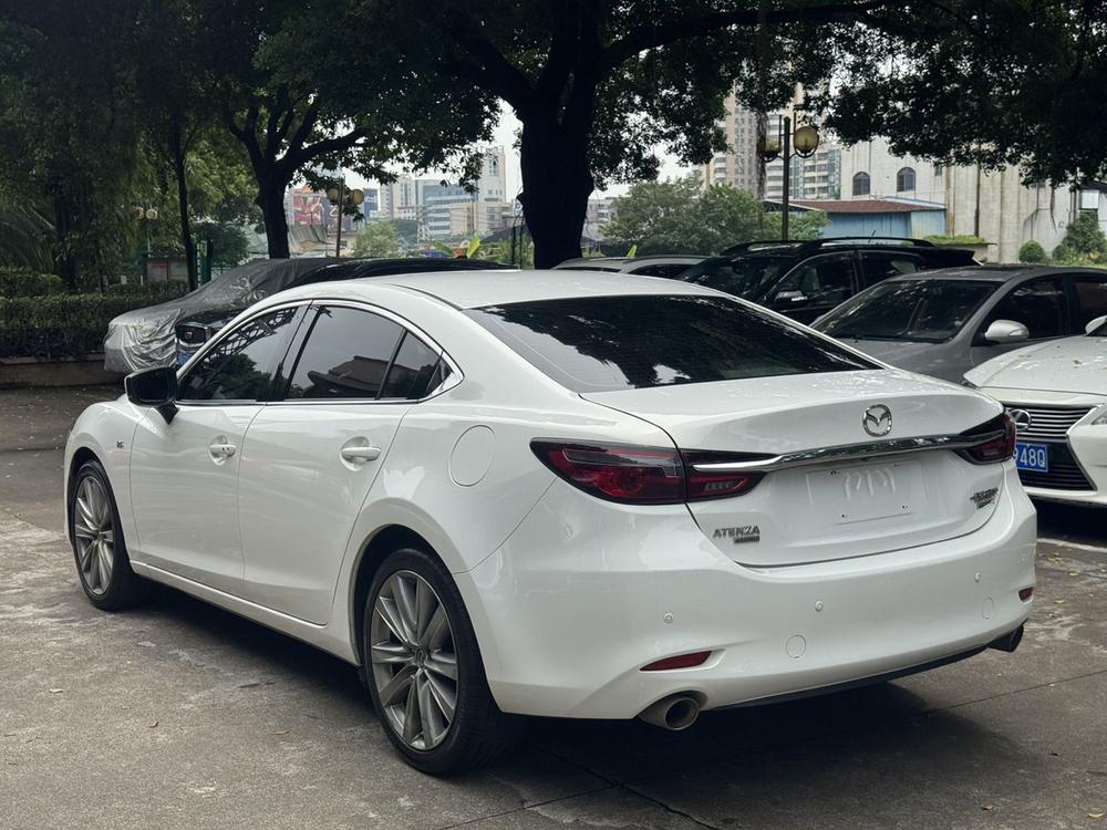 Mazda Atenza