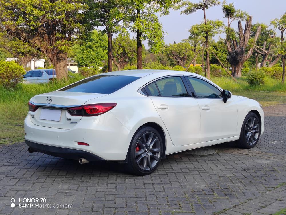 Mazda Atenza