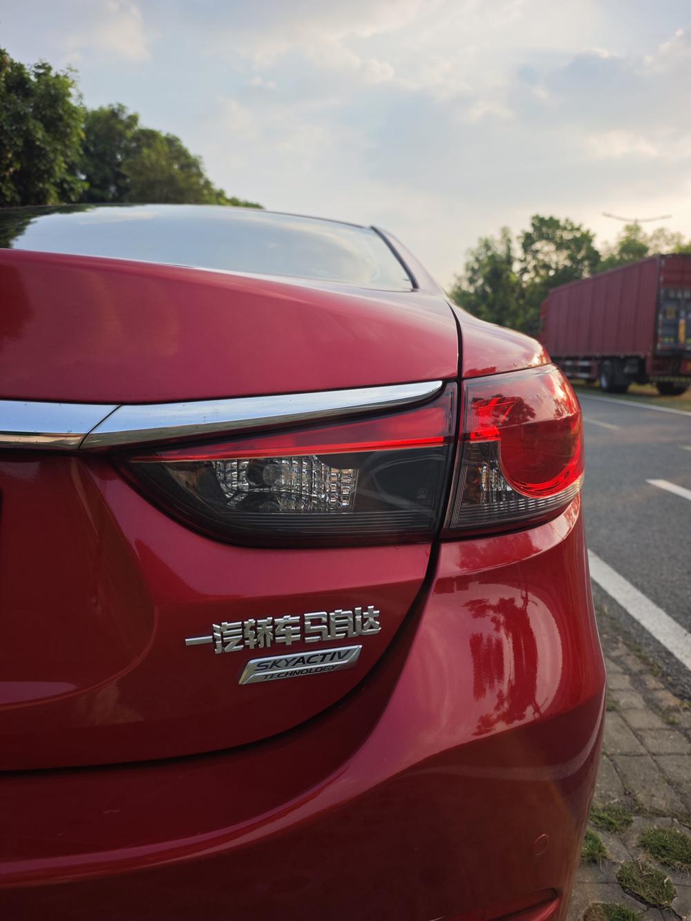 Mazda Atenza