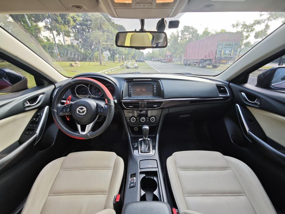 Mazda Atenza