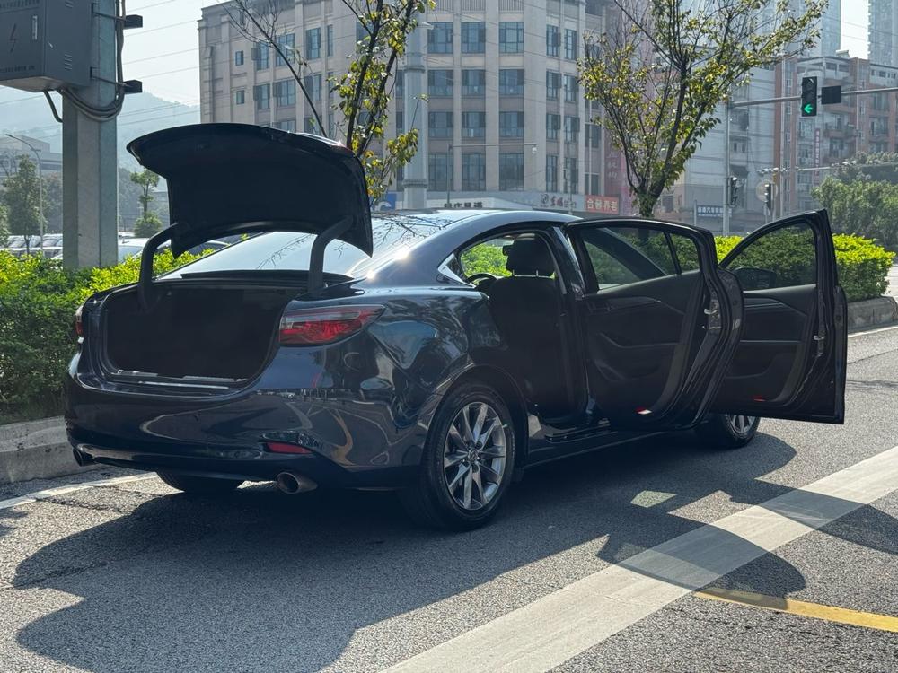 Mazda Atenza