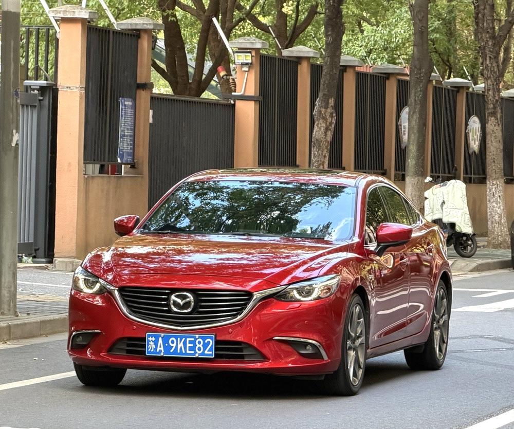 Mazda Atenza