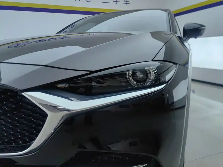 Mazda CX-4