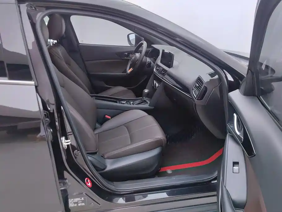 Mazda CX-4