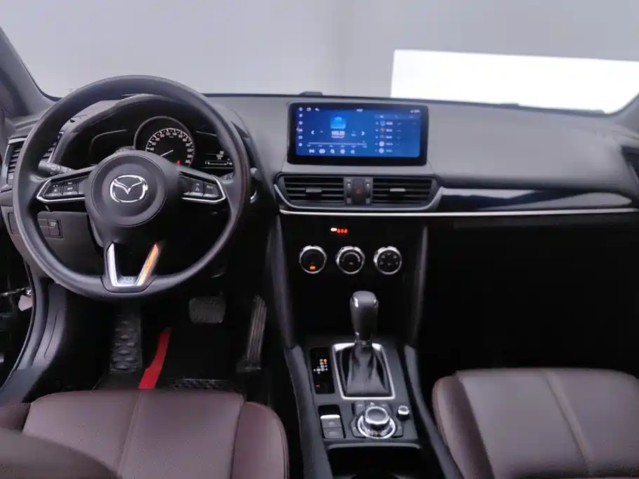 Mazda CX-4