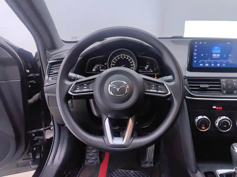 Mazda CX-4