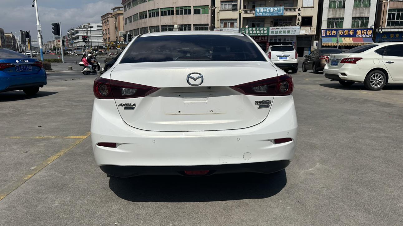 Mazda Mazda 3 Axela